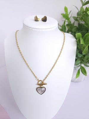 Aretes y Collar - Corazón - Oro o Plata Aretes y Collar - Corazón - Oro o Plata