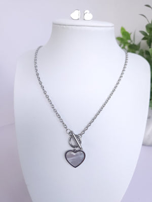 Aretes y Collar - Corazón - Oro o Plata Aretes y Collar - Corazón - Oro o Plata