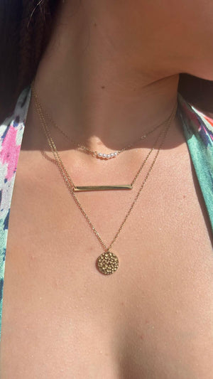 Collar de Tres Cadenas - Perla - Colgante - Oro Collar de Tres Cadenas - Perla - Colgante - Oro